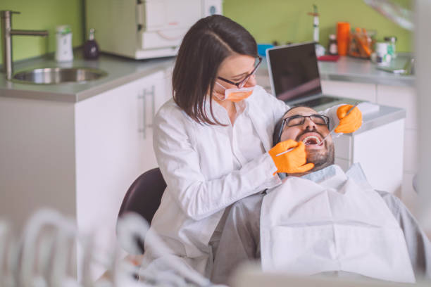 Best Weekend Emergency Dental Services in Putney, GA